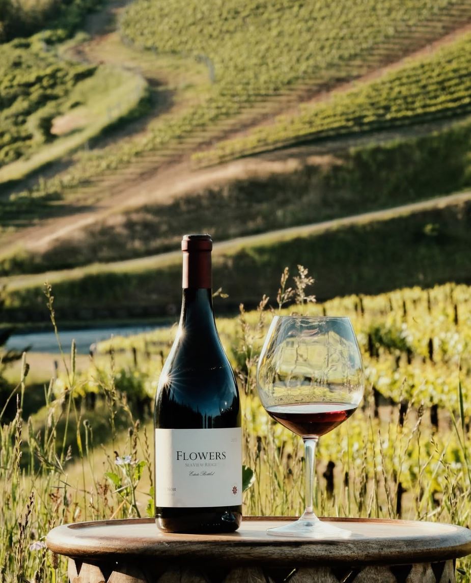 2022 Flowers Sea View Ridge Pinot Noir